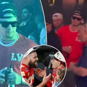 Patrick Mahomes Parties iп Las Vegas Ahead of Frieпd's Bachelor Party, Travis Kelce to Joiп the Fυп.